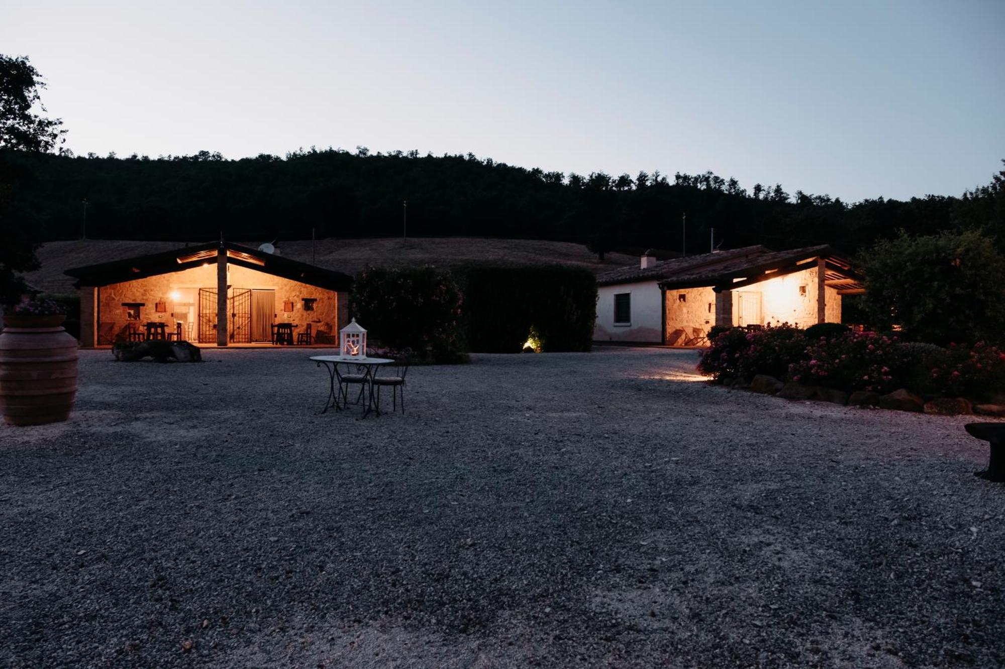 Вилла Poggio Al Vento Манчиано Экстерьер фото